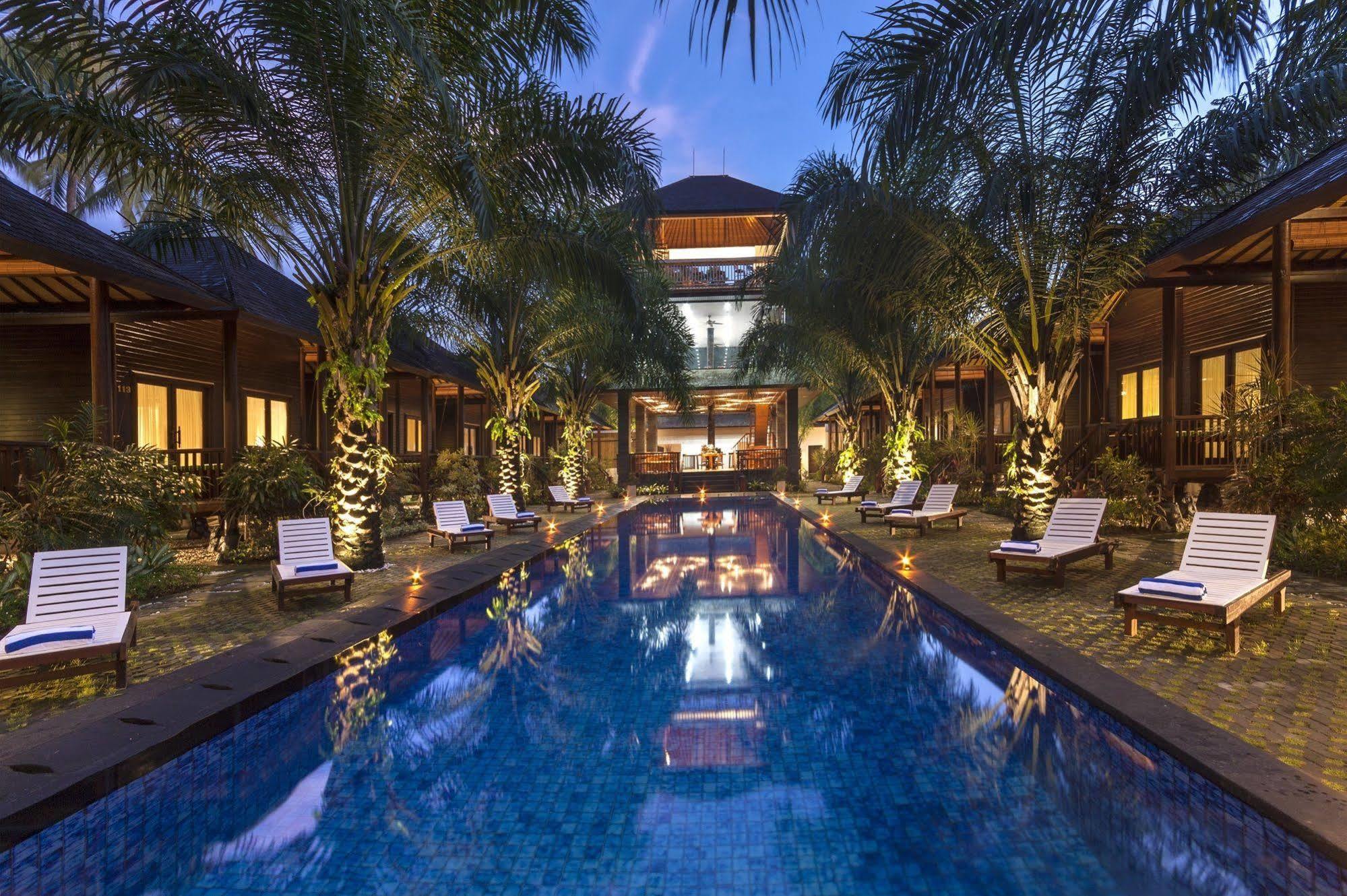 Coconut Boutique Resort Сенггиги Экстерьер фото
